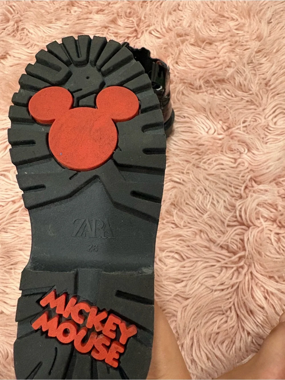 Zara Black Patent Minnie Mouse Chelsea Boots with Red Bow